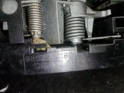 Автозапчастина б/у зовнішня ручка передня прав для peugeot 308 sw ii (lc_, lj_, lr_, lx_, l4_) 1.6 hdi / bluehdi 115 (lcbhxm lcbhxt) посилання на oem iam 9802977180  13-17