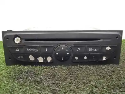 Pièce détachée automobile d'occasion SYSTÈME AUDIO / RADIOCD pour RENAULT CLIO III  Références OEM IAM 281150038R - 281150038RT  