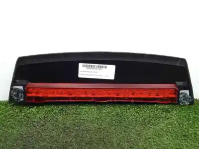 Peça sobressalente para automóvel em segunda mão farolim de travão central por audi a3 sedán (8vs) 2.0 16v tdi referências oem iam 4g5945097 - 5619236017