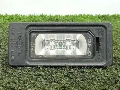 Peça sobressalente para automóvel em segunda mão luz da chapa de matrícula por audi a3 sedán (8vs) 2.0 16v tdi referências oem iam 4g0943021