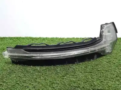 Peça sobressalente para automóvel em segunda mão farolim do lado direito por audi a3 sedán (8vs) 2.0 16v tdi referências oem iam 8v0949102