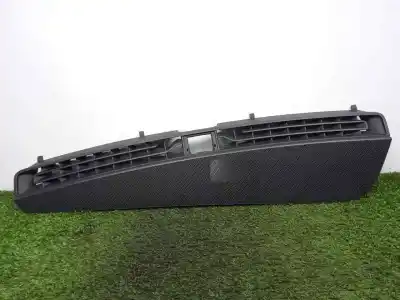 Peça sobressalente para automóvel em segunda mão moldagem por audi a3 sedán (8vs) 2.0 16v tdi referências oem iam 8v1819635c - 8v1857367a