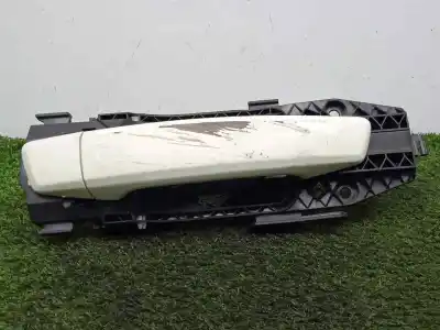 Peça sobressalente para automóvel em segunda mão puxador exterior frente direito por audi a3 sedán (8vs) 2.0 16v tdi referências oem iam 8v0839885