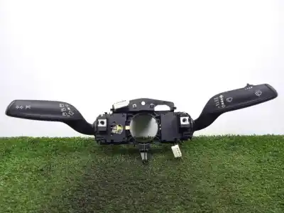 Peça sobressalente para automóvel em segunda mão comutador de luzes por audi a3 sedán (8vs) 2.0 16v tdi referências oem iam 8v0953521bt - 8v0953502f