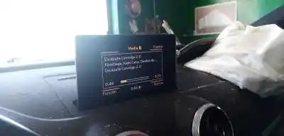 Peça sobressalente para automóvel em segunda mão display gps / multimídia por audi a3 sedán (8vs) 2.0 16v tdi referências oem iam 8v0857273m