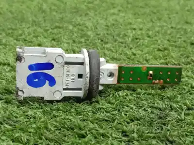 Peça sobressalente para automóvel em segunda mão sensor por audi a3 sedán (8vs) 2.0 16v tdi referências oem iam 1k0907543e