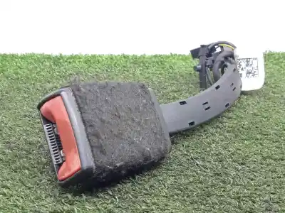 Peça sobressalente para automóvel em segunda mão chicote / encaixe cinto segurança dianteiro direito por audi a3 sedán (8vs) 2.0 16v tdi referências oem iam 8v0857756b