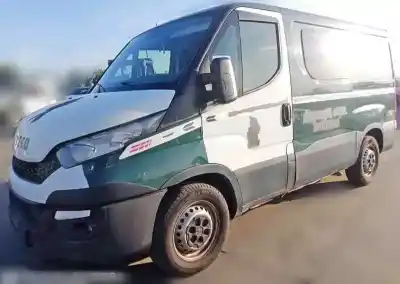 Автозапчасти б/у левое переднее крыло за iveco daily furgón 2.3 diesel cat ссылки oem iam 