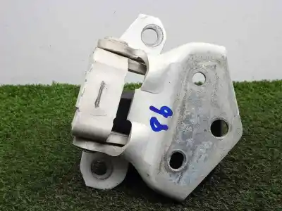 Second-hand car spare part hinge for mitsubishi montero (v80/v90) 3.2 di-d cat oem iam references 5822a013  