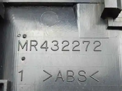 Автозапчасти б/у внутри передней правой ручки за mitsubishi montero (v80/v90) 3.2 di-d cat ссылки oem iam mr432272  