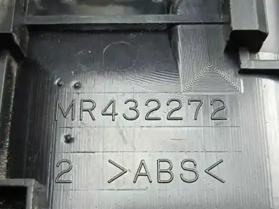 Автозапчастина б/у внутрішня задня права ручка для mitsubishi montero (v80/v90) 3.2 di-d cat посилання на oem iam mr432272  