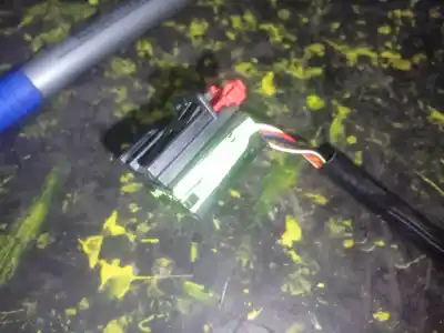 Автозапчастина б/у ліве дзеркало для audi a4 berlina (b8) 1.8 16v tfsi посилання на oem iam e1020931  