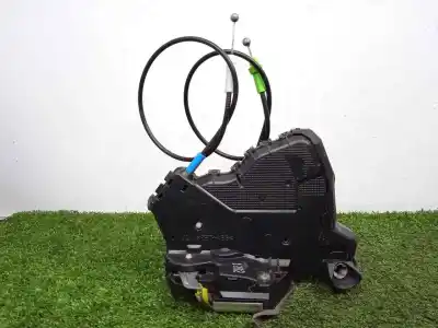 Piesă de schimb auto la mâna a doua încuietoare ușa fațã stânga pentru toyota auris (_e15_) 1.4 d-4d (nde150_) referințe oem iam 6904002210