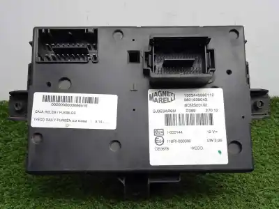 Recambio de automóvil de segunda mano de CAJA RELES / FUSIBLES para IVECO DAILY FURGÓN  referencias OEM IAM 5801639043 - Y503440590112 - SJ3E3AR9M - BCMS20102 BCMS20102 