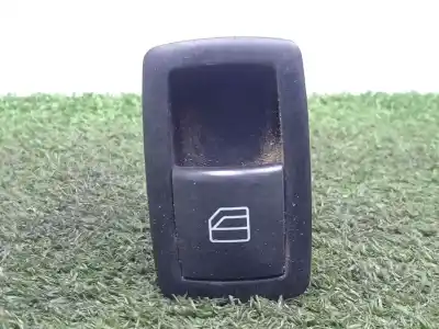 Pezzo di ricambio per auto di seconda mano comandi alzacristalli posteriore sinistro per mercedes-benz clase m (w164) 3.0 cdi cat riferimenti oem iam a2518200510