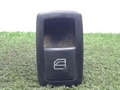 Pezzo di ricambio per auto di seconda mano interruttore alzacristalli anteriore destro per mercedes-benz clase m (w164) 3.0 cdi cat riferimenti oem iam a2518200510