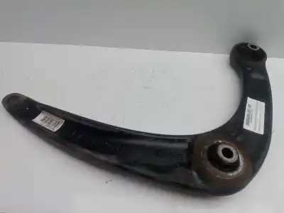 Peça sobressalente para automóvel em segunda mão braço de suspensão inferior dianteiro direito por citroen c4 lim. 1.6 hdi fap referências oem iam 833547