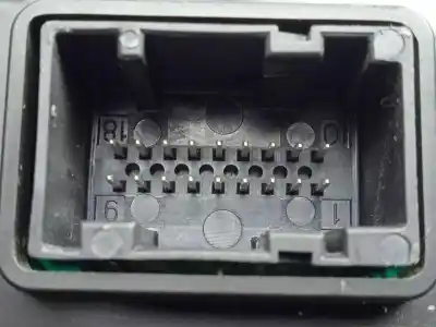 Автозапчастина б/у панель інструментів для iveco daily furgón 2.3 diesel cat посилання на oem iam a2c84155001 - 580181517  