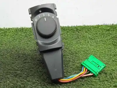 Peça sobressalente para automóvel em segunda mão comando de sofagem (chauffage / ar condicionado)  por peugeot 5008 2.0 16v hdi fap referências oem iam 96846886xt