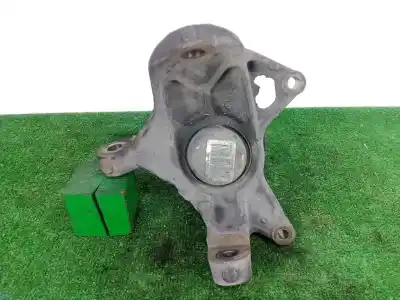 Автозапчастина б/у передній лівий культ для iveco daily furgón 2.3 diesel cat посилання на oem iam 5801564327  tornilleria: 6x170