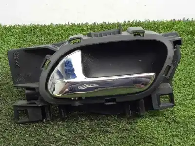 Peça sobressalente para automóvel em segunda mão puxador interior traseiro esquerdo por peugeot 5008 2.0 16v hdi fap referências oem iam 9683446877 - 9683446177