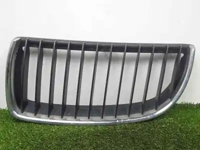 Second-hand car spare part front bumper grille for bmw serie 3 touring (e91) 2.0 16v diesel oem iam references 7120007