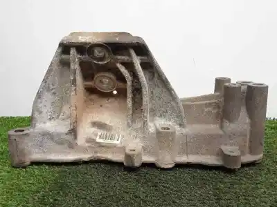 Second-hand car spare part engine support for iveco daily furgón 2.3 diesel cat oem iam references 504386159  