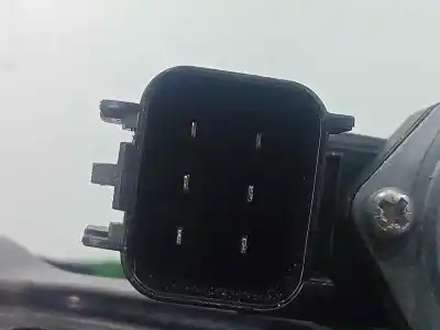 Second-hand car spare part passenger side right window regulator for land rover range rover evoque (l538) 2.2 d 4x4 oem iam references bj3223200ag - bj3223200bg - 918957104  