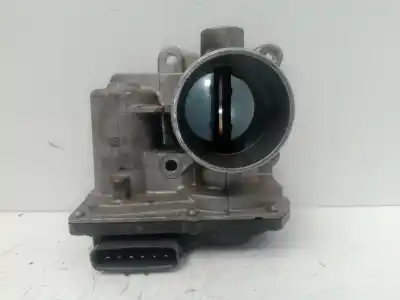 Tweedehands auto-onderdeel VLINDER DOOS voor TOYOTA AURIS (_E15_)  OEM IAM-referenties 261000N030 - 9D15 - 00172 - 14208K21 - 01333  