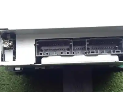 Second-hand car spare part audio system / radio cd for dodge nitro 2.8 crd 4wd oem iam references 05064055ak  