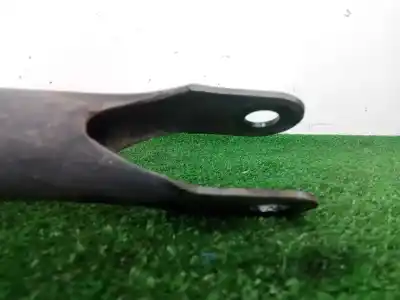 Автозапчасти б/у рычаг задней нижней правой подвески за land rover range rover evoque (l538) 2.2 d 4x4 ссылки oem iam lr001175  