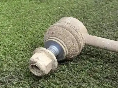 Автозапчасти б/у зв'язок правого заднього стабілізатора за land rover range rover evoque (l538) 2.2 d 4x4 ссылки oem iam lr002876  