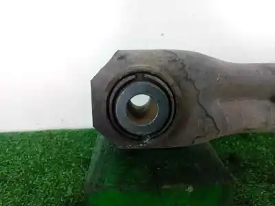 Second-hand car spare part right rear bracket for land rover range rover evoque (l538) 2.2 d 4x4 oem iam references lr002576  