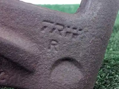 Автозапчастина б/у задній правий гальмівний супорт для land rover range rover evoque (l538) 2.2 d 4x4 посилання на oem iam lr027126 - 32337647  ø piston: 1/31mm