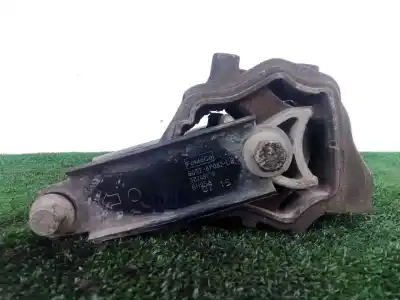 Second-hand car spare part engine support for land rover range rover evoque (l538) 2.2 d 4x4 oem iam references 6g926p082lb - 30748173