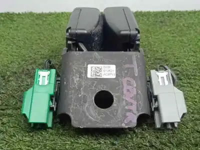 Автозапчастина б/у задній центральний гачок для land rover range rover evoque (l538) 2.2 d 4x4 посилання на oem iam bj32613k21 - bj32613k21ac8pvj - 617939000f  