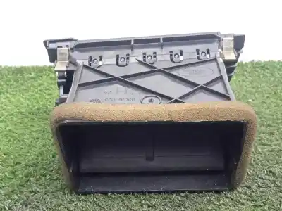 Автозапчастина б/у аератор для land rover range rover evoque (l538) 2.2 d 4x4 посилання на oem iam bj32018b08bb  