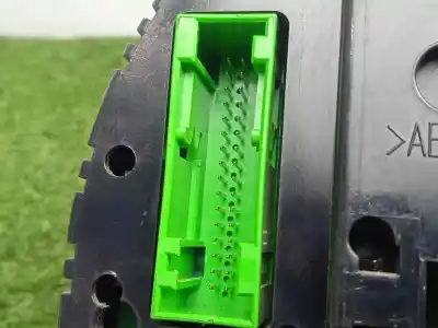 Pezzo di ricambio per auto di seconda mano pannello degli strumenti per audi a4 berlina (8e) 2.0 tdi 16v (103kw) riferimenti oem iam 8e0920901d  