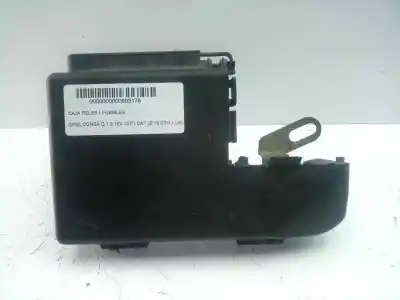 Second-hand car spare part FUSE BOX UNIT for OPEL CORSA D (S07)  OEM IAM references 17184331  