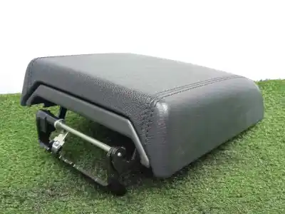 Автозапчастина б/у центральний подлокник для land rover range rover evoque (l538) 2.2 d 4x4 посилання на oem iam lr043617  