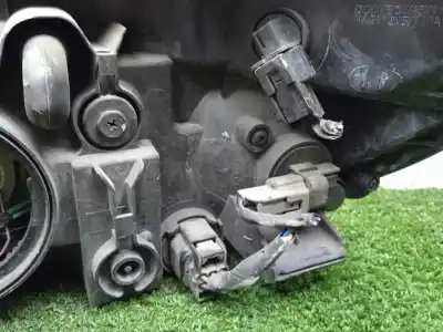 Second-hand car spare part right headlight for kia cerato 1.6 crdi oem iam references   07-09