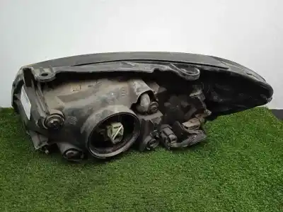 Second-hand car spare part right headlight for kia cerato 1.6 crdi oem iam references   07-09