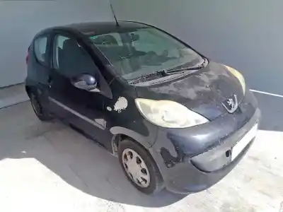 Pièce détachée automobile d'occasion LE PARE-CHOC AVANT pour PEUGEOT 107 (PM_, PN_)  Références OEM IAM   05-08