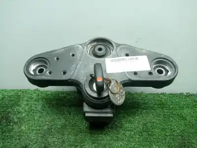 İkinci el araba yedek parçası  için BMW R 1200 RT/ST  OEM IAM referansları 61357705247  K26 - 05-10