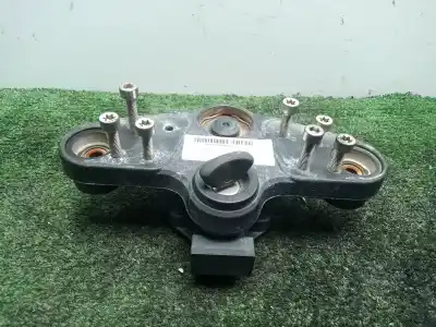 Peça sobressalente para automóvel em segunda mão  por BMW R 1200 RT/ST  Referências OEM IAM 61357705247  K26 - 05-10