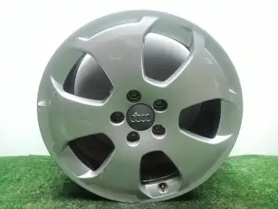 Pezzo di ricambio per auto di seconda mano  per AUDI A3 (8P)  Riferimenti OEM IAM 8P0601025C  17´´PULGADAS