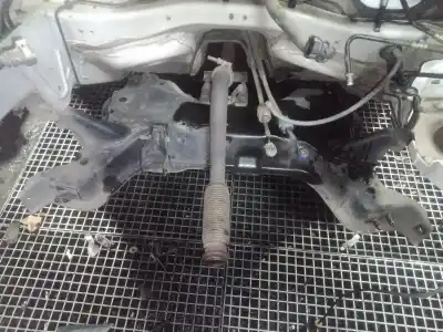 Peça sobressalente para automóvel em segunda mão charrió / suporte de eixo dianteiro por citroen c4 lim. 1.6 hdi fap referências oem iam 