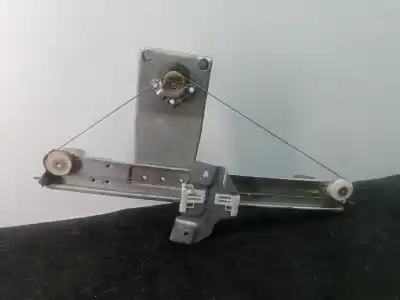 Second-hand car spare part rear left window regulator for dacia duster 1.5 dci diesel fap cat oem iam references 8200733831e  