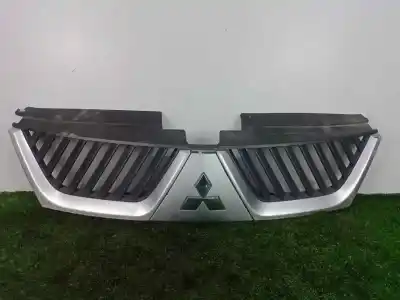 Автозапчастина б/у ПЕРЕДНЯ РЕШІТА для MITSUBISHI OUTLANDER (CW0)  Посилання на OEM IAM 7450A037ZZ - 7450A038  