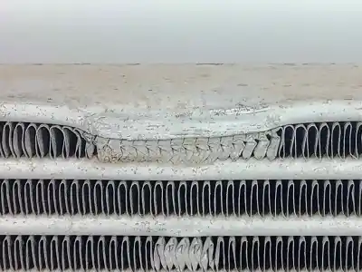 Peça sobressalente para automóvel em segunda mão intercooler por iveco eurocargo 5.9 diesel referências oem iam 100307498  540x435x57